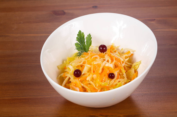 Natural sauerkraut with cranberry - Zdjęcie, obraz