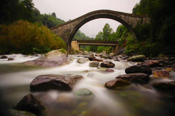 Pont en pierre / Rize - Turquie
 - Photo, image