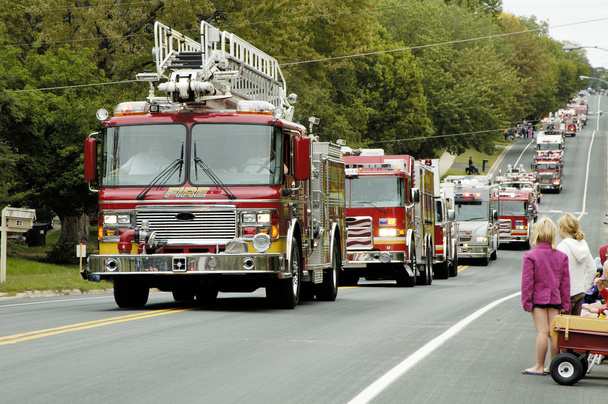 Feuerwehrauto-Parade 8 - Foto, Bild