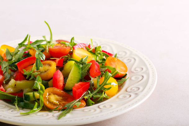 Fresh summer vegetable salad  - Fotografie, Obrázek