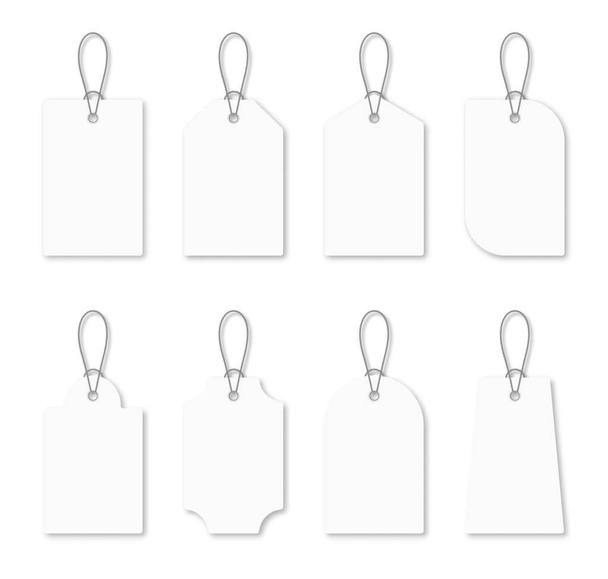Conjunto de etiquetas brancas em branco com corda. Etiquetas de compras brancas e etiquetas de preço em diferentes formas. Mockup e modelo para etiqueta de preço de papel
 - Vetor, Imagem