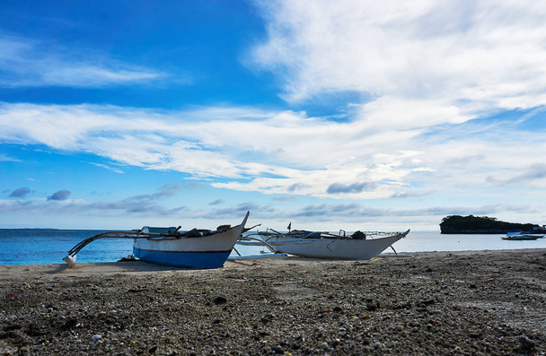 Malapascua sahilde tekneler. Filipinler - Fotoğraf, Görsel