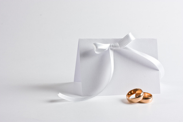 Wedding rings and invite - Photo, Image