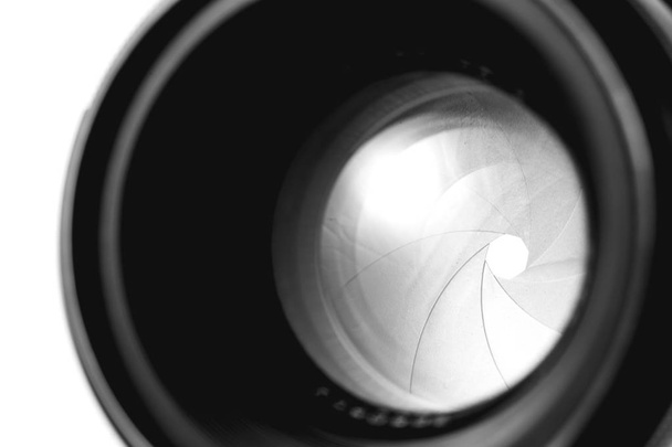 El diafragma de una lente de cámara
  - Foto, Imagen