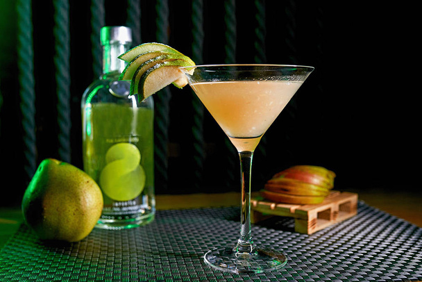 Juo cocktail
 - Valokuva, kuva