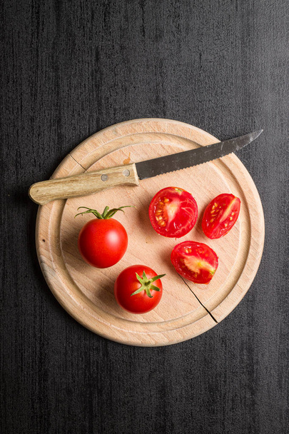 Sliced red tomatoes. - Fotó, kép