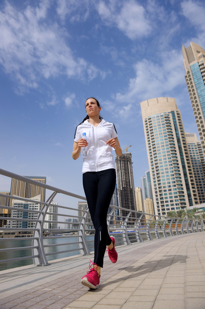 woman jogging at morning - Zdjęcie, obraz
