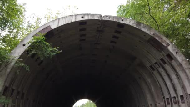 地下トンネルの放棄された要素. - 映像、動画