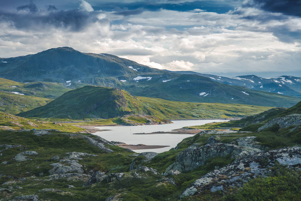Summer scenery in Jotunheimen national park in Norway - Foto, Imagen