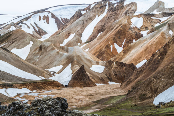 ランドマンナローガルの風景アイスランドハイランド  - 写真・画像