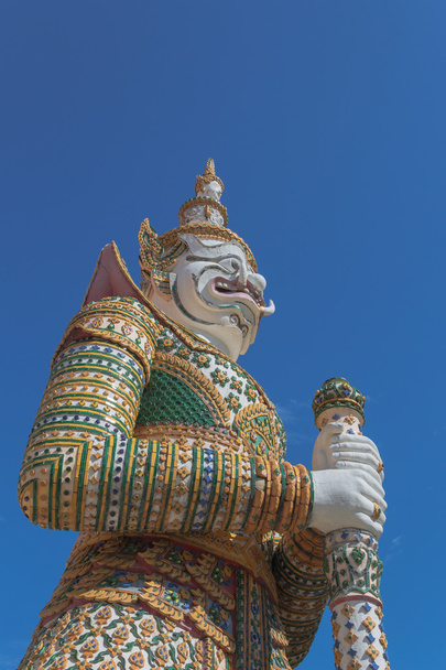 statua strażnik świątyni świtu, Tajlandia - Zdjęcie, obraz