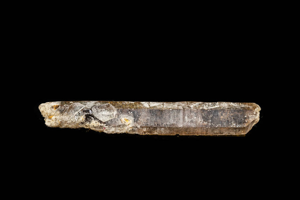 Macro piedra mineral cuarzo ahumado, rauchtopacio sobre un fondo negro
 - Foto, Imagen