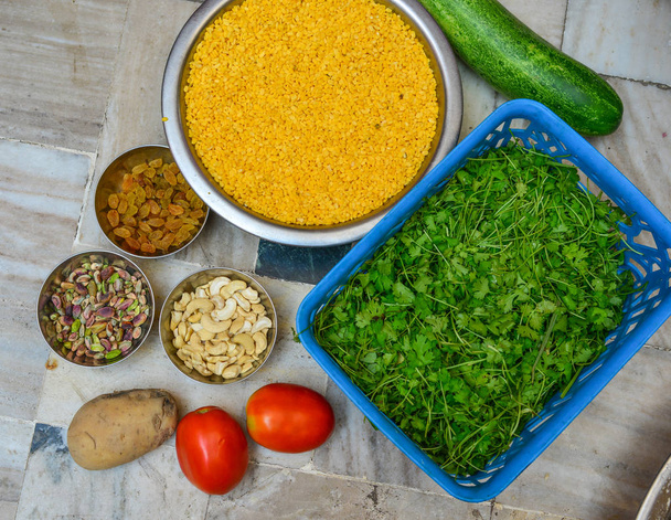 Ingredientes de cocina india
 - Foto, imagen