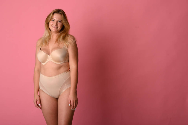 Body positivity concept. Woman with confidence and body positivity - Photo, Image