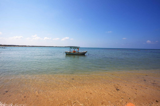 Sri Lanka, Colombo, 2014 marca. Plaża Resort tropikalny - Zdjęcie, obraz