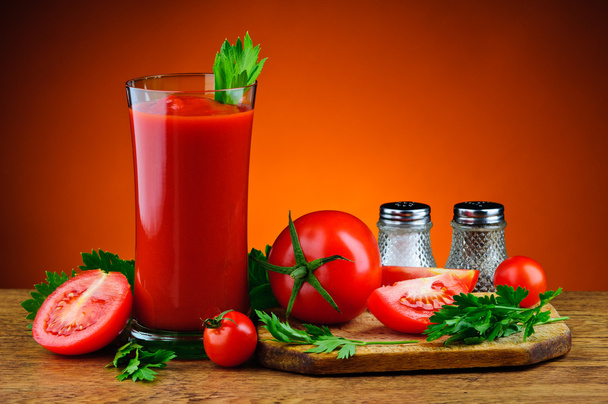 Zumo de tomate
 - Foto, Imagen