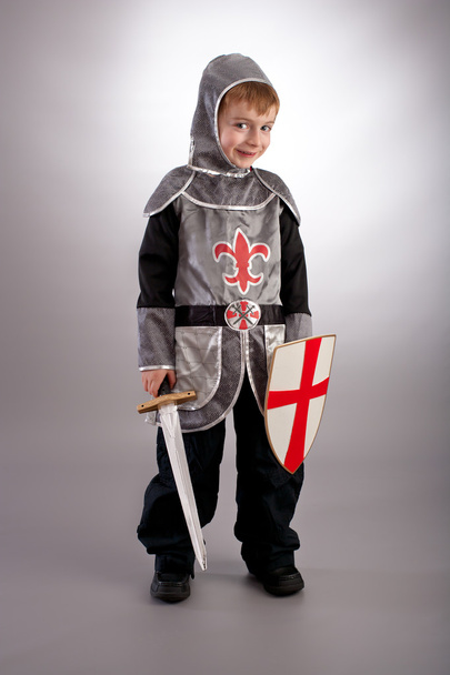 Мальчик рыцарь
 - Фото, изображение