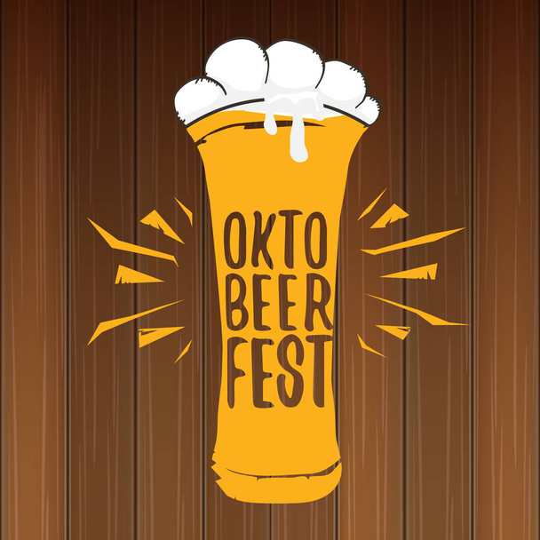 vector oktoberfest vector label with beer glass or beer mug isolated on wooden background. octoberfest vector graphic poster or banner design template - Διάνυσμα, εικόνα