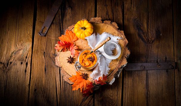 an autumnal rustic Canned Pumpkin, - Φωτογραφία, εικόνα