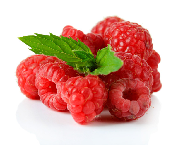 Ripe sweet raspberries isolated on white - Foto, Bild