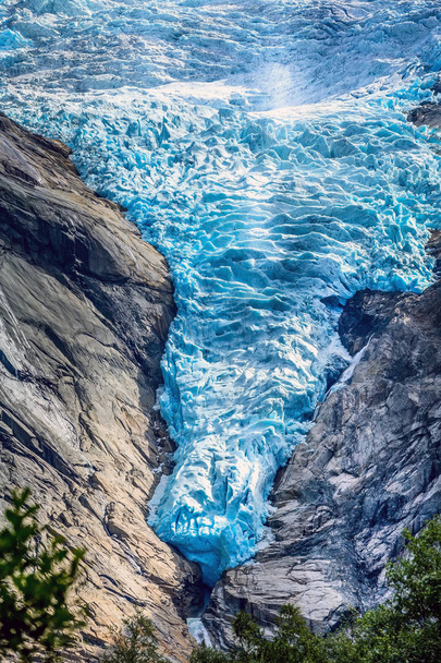 Briksdalin jäätikkö, Norja luonnon maamerkki - Valokuva, kuva