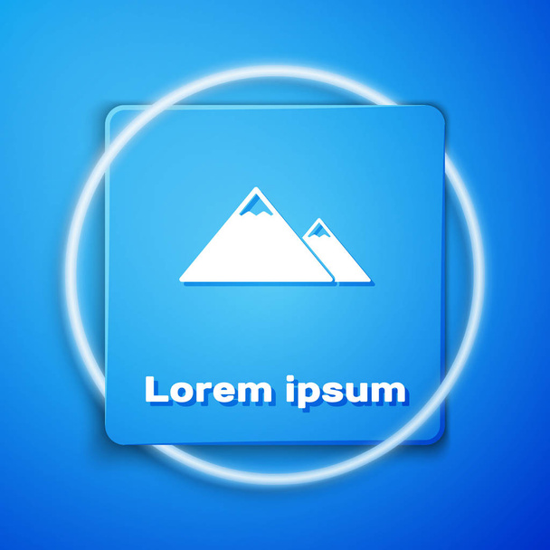 Icono de Montañas Blancas aislado sobre fondo azul. Símbolo de victoria o concepto de éxito. Botón cuadrado azul. Ilustración vectorial
 - Vector, Imagen
