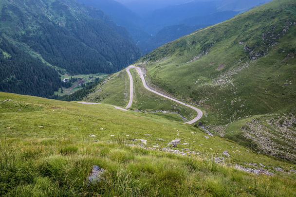 Трансфагарасанское шоссе в Румынии
 - Фото, изображение