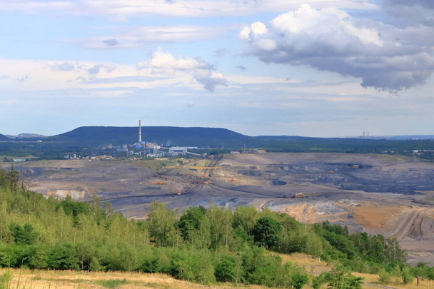 Kopalnia węgla brunatnego w Czechach - Zdjęcie, obraz