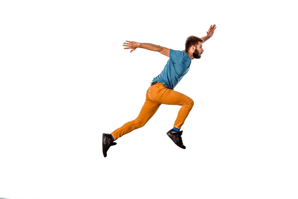 Cool τύπος κάνει brakdance σε λευκό φόντο - Φωτογραφία, εικόνα