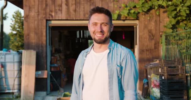 Young Man Smiling in the Yard - Felvétel, videó