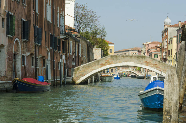 Italy. Venice.  Venetian canal.  - Foto, Imagen