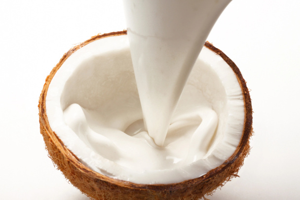 kokos s kokosovým mlékem - Fotografie, Obrázek