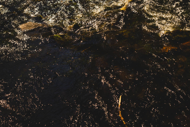 Água fundo abstrato. superfície da água com ondulações textura pano de fundo
 - Foto, Imagem