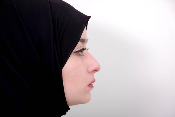 Profile photo of hijab muslim woman, muslim girl wear black scarf or veil - Фото, изображение