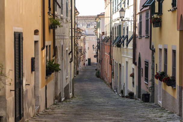 Castelnuovo Magra Sokağı, Liguria - Fotoğraf, Görsel
