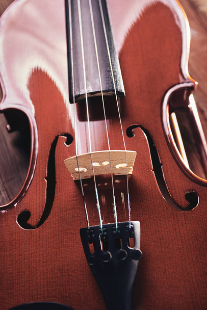 violin  on a wooden background - Foto, Imagem