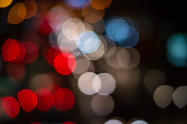 Абстрактный ночной свет на улицах города
 - Фото, изображение