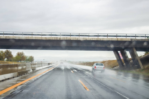 špatné počasí na silnicích - Fotografie, Obrázek