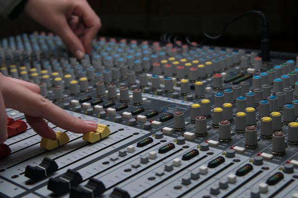 professionele geluid mixer close-up - Foto, afbeelding