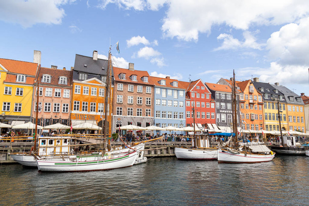 Famous Nyhavn district in Copenhagen, Denmark - Φωτογραφία, εικόνα