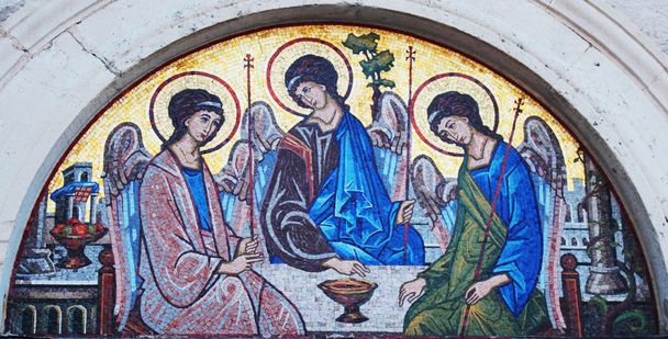 künstlerische Mosaik-Ikone von drei Engeln (heilige Dreifaltigkeit) - Foto, Bild