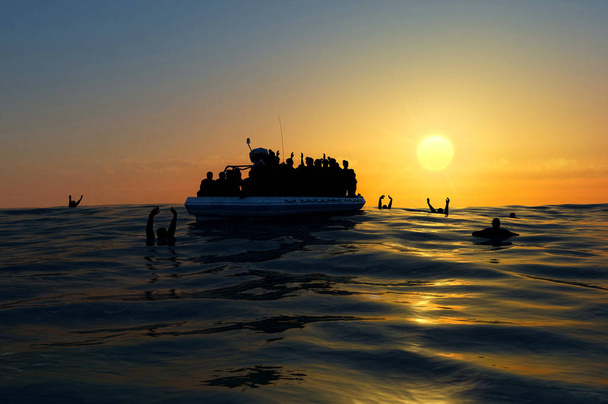 Πρόσφυγες στο μεγάλο λαστιχένια βάρκα στη μέση της θάλασσας που χρειάζονται βοήθεια. Θάλασσα με άτομα μέσα στο νερό ζητώντας βοήθεια. Μετανάστες που διασχίζουν τη θάλασσα - Φωτογραφία, εικόνα