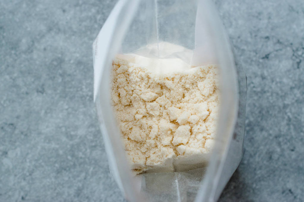 Coconut Flour in Plastic Package Ready to Use. - Foto, afbeelding