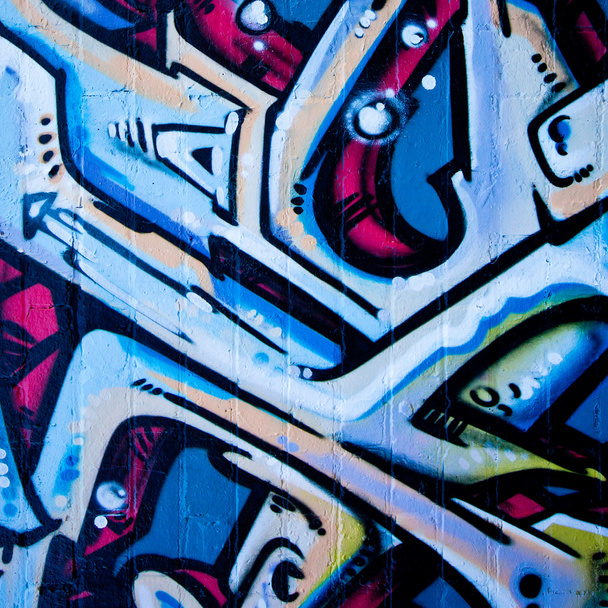 Melbourne - 29 juni: Street art door onbekende kunstenaar. Melbourne graffiti beheersplan erkent het belang van de straatkunst in een levendige stedelijke cultuur - Foto, afbeelding