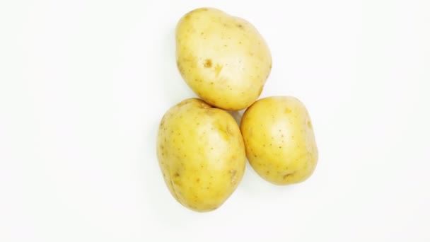 Biologische aardappelen voor een gezond dieet. - Video