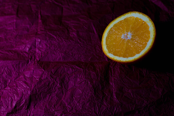 Puoli oranssi monivärinen taustat
 - Valokuva, kuva