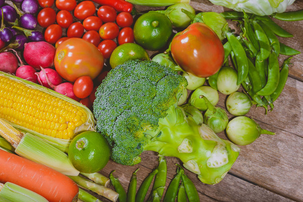 Backgroud of fresh food tasty and healthy varis vegetables are o - 写真・画像