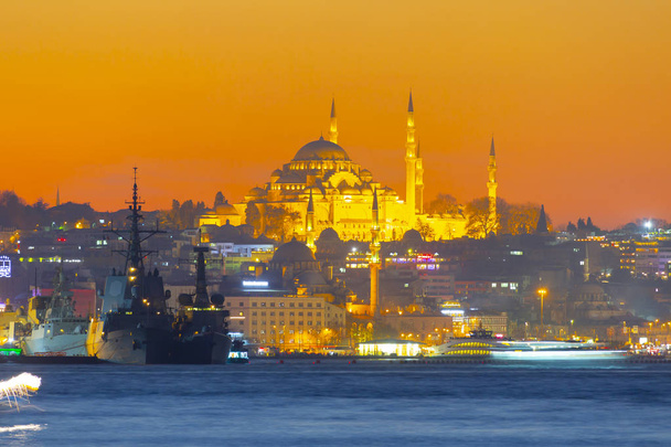 Istanbul vista sul tramonto / Turchia
 - Foto, immagini