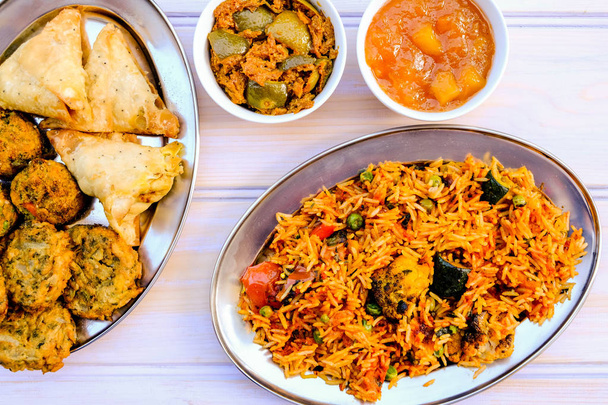 Repas Biryani aux légumes style indien
 - Photo, image
