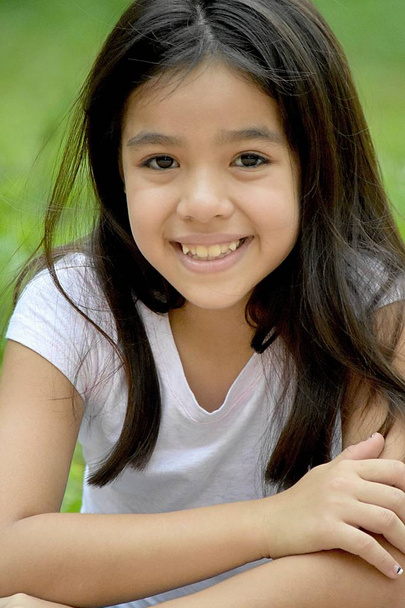 A Filipina Female Smiling - Fotó, kép